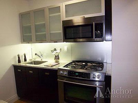 1st image of 212 E 47th St APT 17J