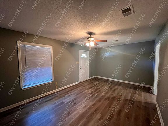 3rd image of 2334 Carrolton Dr