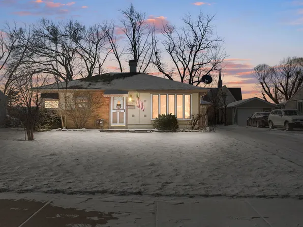 2705 Park St, Rolling Meadows, IL 60008