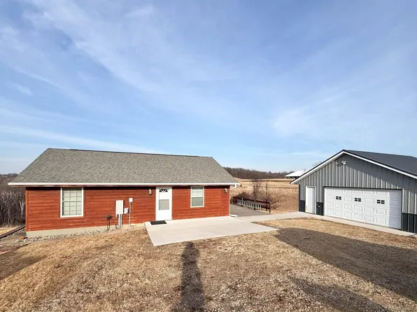 E1884 Blackhawk Avenue, De Soto, WI 54624