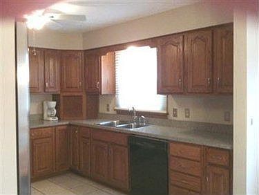 3rd image of 3403 Heritage Ct