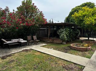 136 Paul Ave, Mountain View, CA 94041