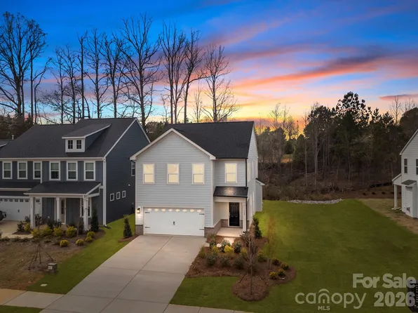 118 Canary Ln, Mooresville, NC 28115