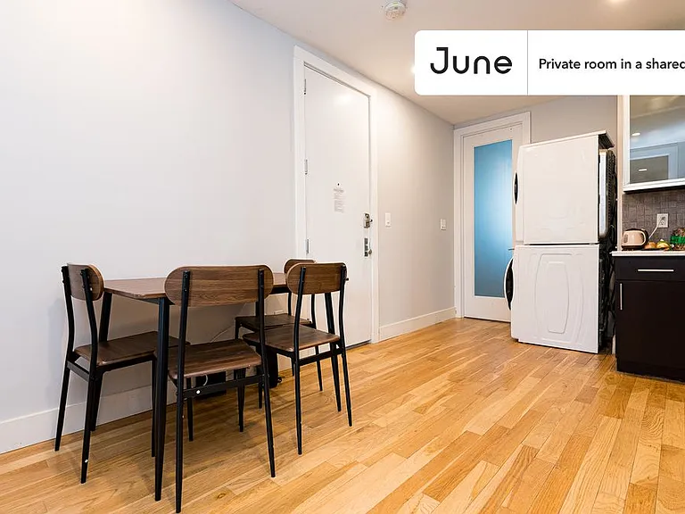 21 Carlton Ave #C — Photo 5