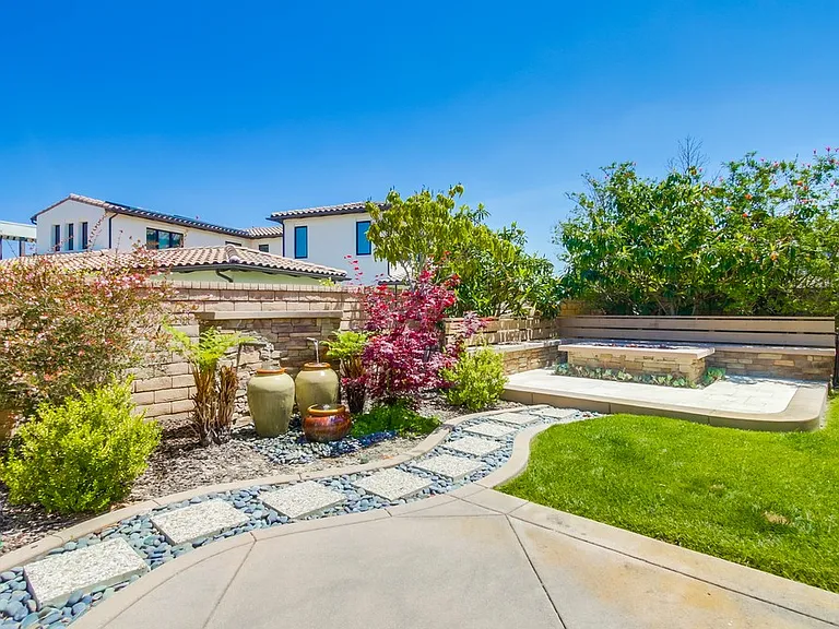 6322 Sagebrush Bend Way — Photo 50