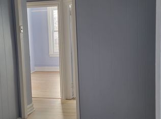 3325 Fish Ave, Bronx, NY 10469