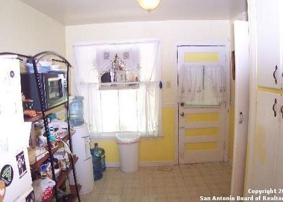 4th image of 321 Gazel Dr