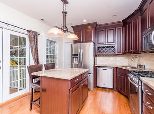 15 Avalon Rd #2, Milton, MA 02186