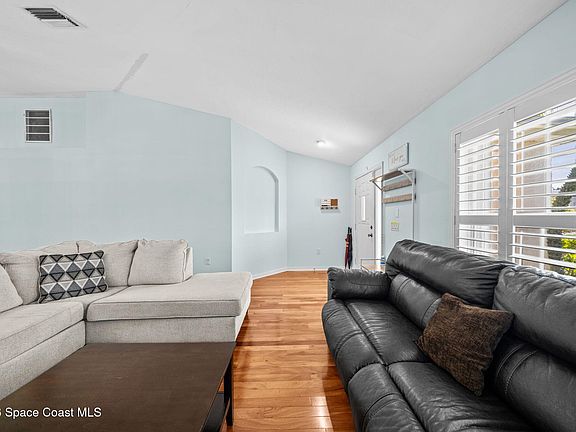 5th image of 7895 Citrus Creek Dr