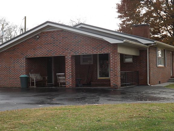2nd image of 257 Old Jacksboro Pike
