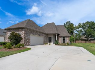 13194 Oakbourne Ave, Geismar, LA 70734