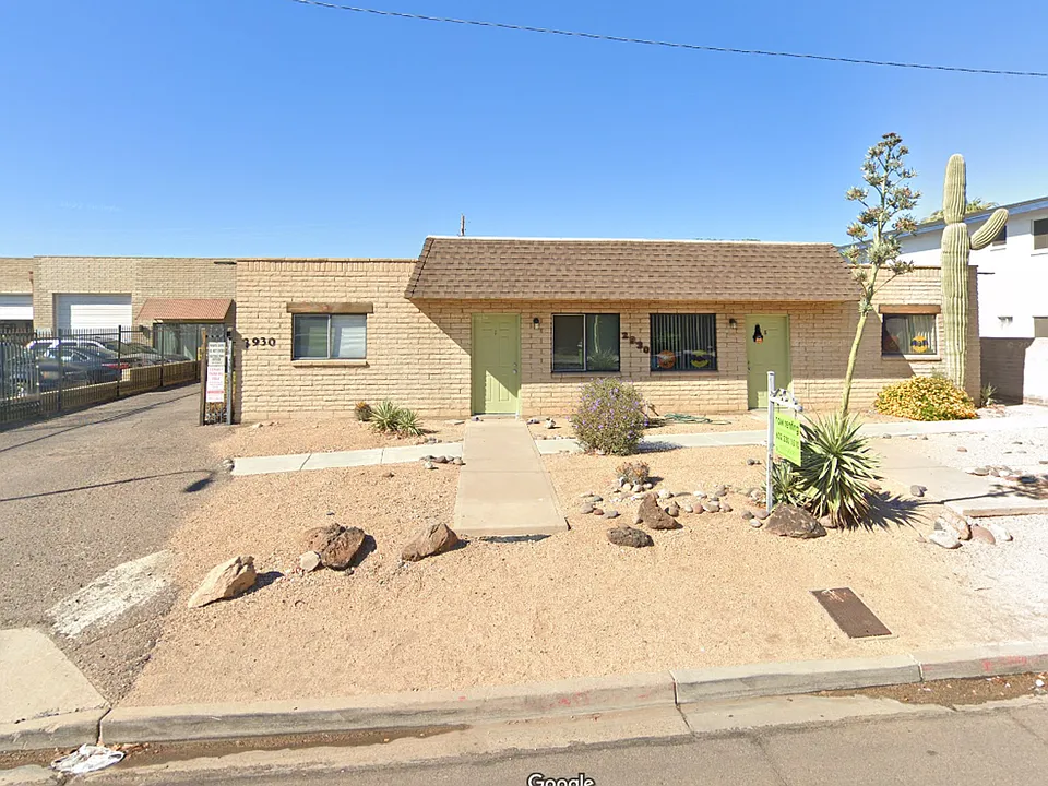 2930 N 30th St