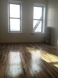 Rented by Lang Realty LLC