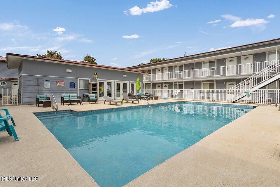 1st image of 1664 Beach Blvd #160