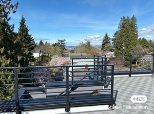 2925 39th Ave SW, Seattle, WA 98116