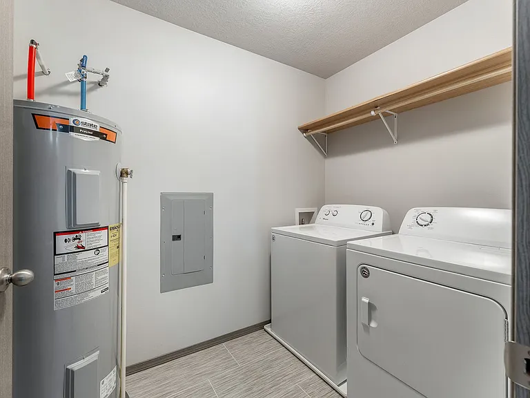 Whisper Ridge Commons — Photo 92