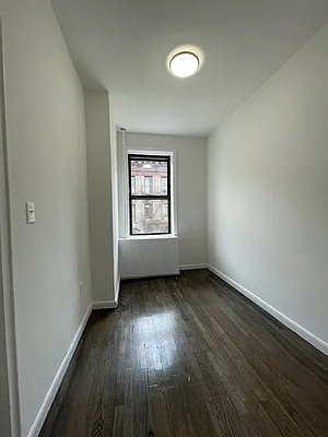 Rented by Compass | media 3
