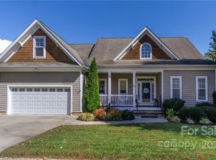 225 Nut Hatch Loop, Arden, NC 28704