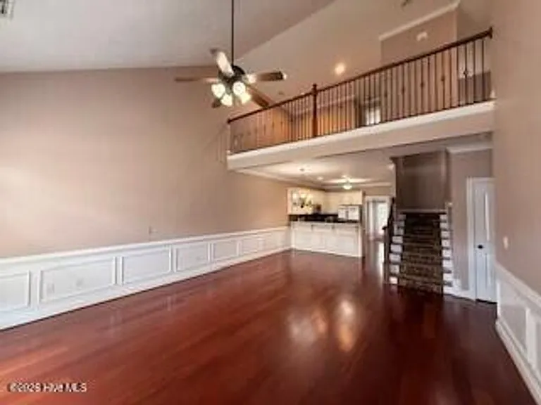 817 Mayo Ln — Photo 12