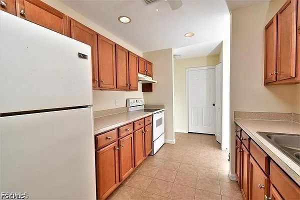1062 Countess Ave — Photo 5