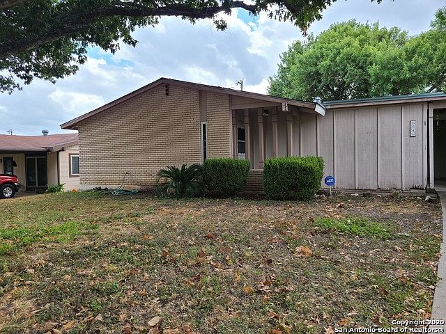 1st image of 6046 Seacomber Pl