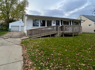 1025 Andrus Ave, Lansing, MI 48917