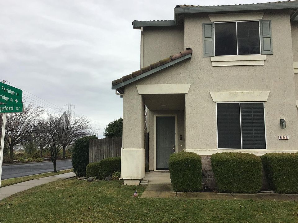 1st image of 698 Bridgeford Dr