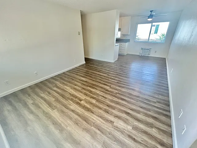 1 bed, 550 sqft, $1,895 — Photo 4