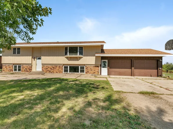 37739 115th Ave, Saint Joseph, MN 56374