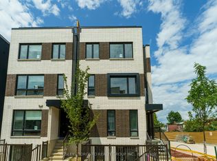 30 Ed Clark Gdns #2, Toronto, ON M6N 0B5