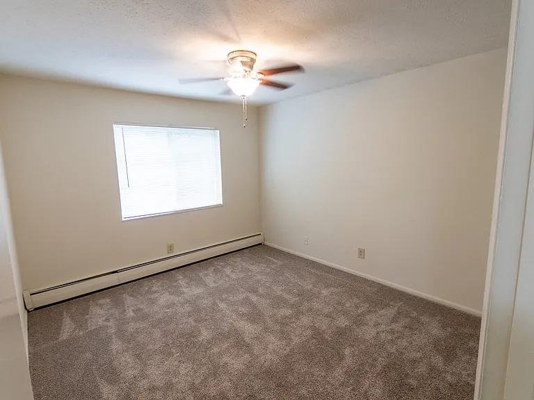 Blue Grass Manor — Photo 128
