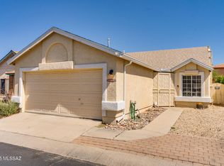 4368 W Hobby Horse Rd, Tucson, AZ 85741