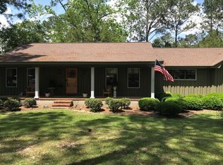 127 Kathy Cir, Douglas, GA 31533