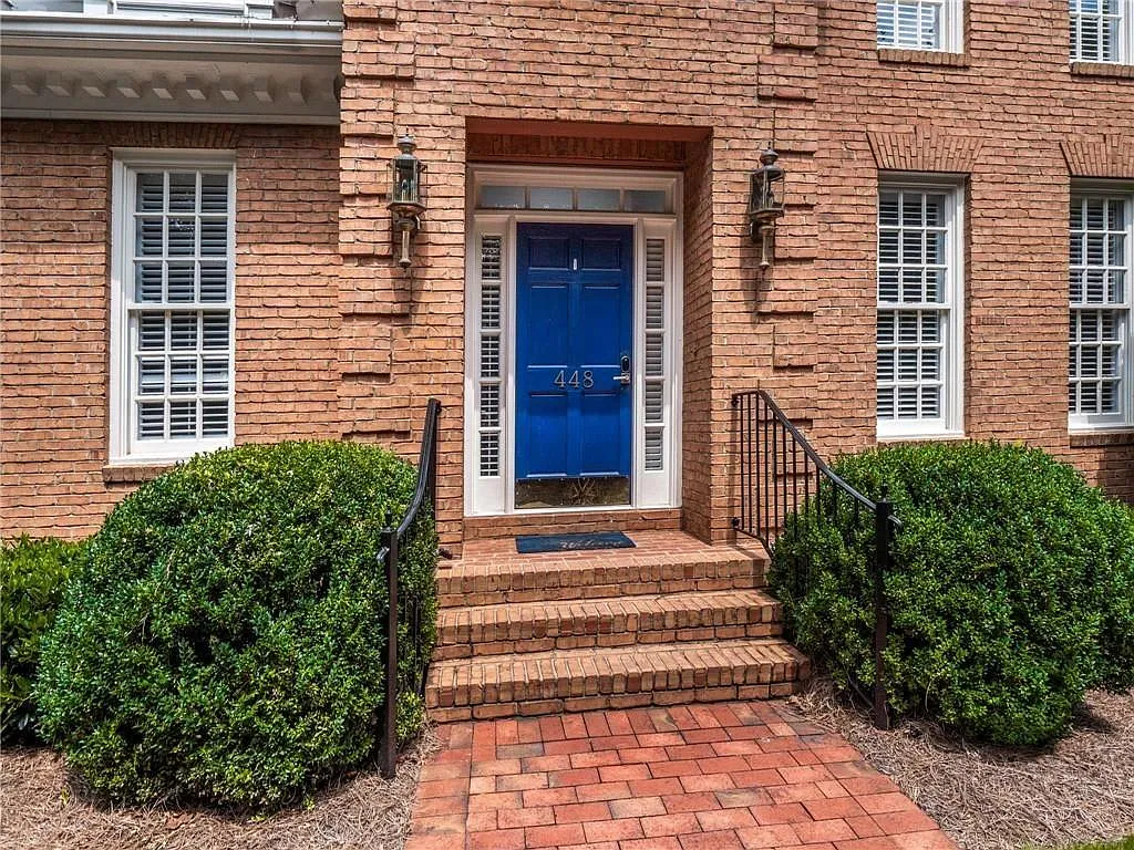 4 bed, 5.0 bath, 4035 sqft, $6,500 — Photo 4