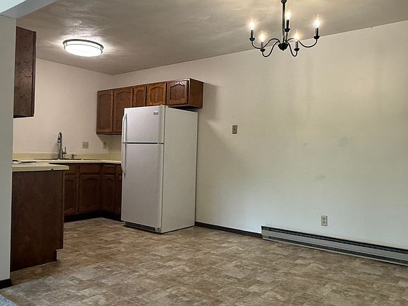 3rd image of 1101 Lark St #202
