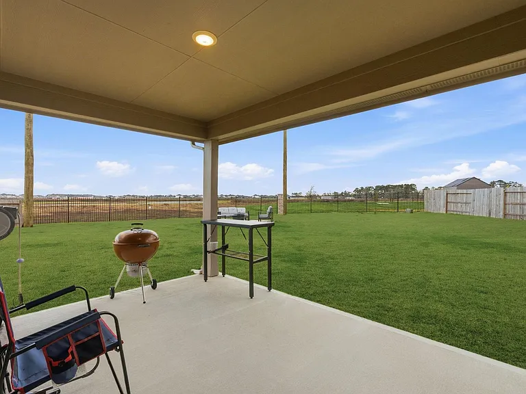 322 Coral Drift Ct — Photo 31