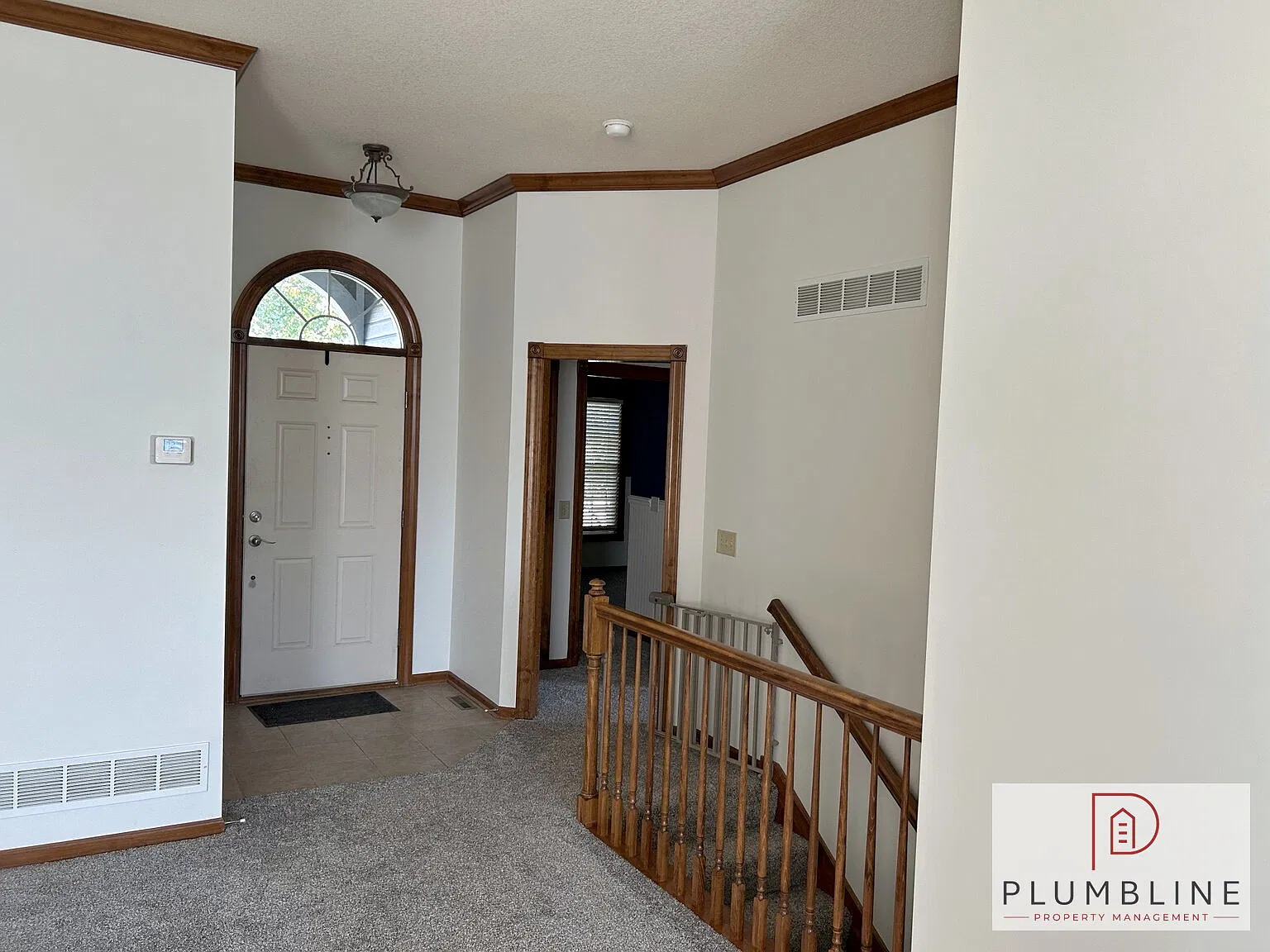 4 bed, 3.0 bath, 3050 sqft, $3,200 — Photo 2