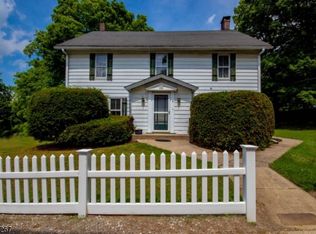 96 Kennedy Rd, Andover, NJ 07821