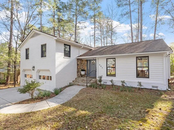803 Emory Dr, Chapel Hill, NC 27517