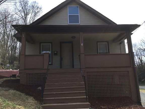 3rd image of 1305 Kirk Ave SE