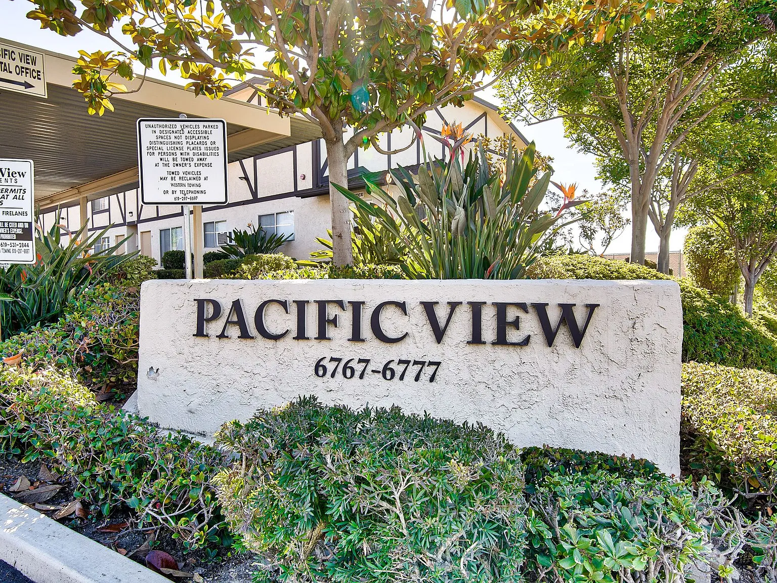 Pacific View — Photo 1