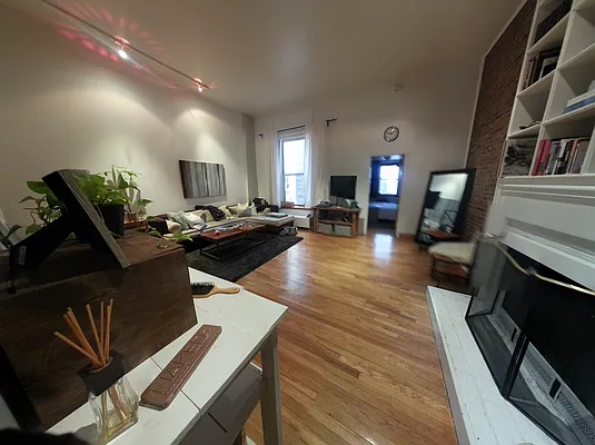 Rented by Guidance Realty Corp. | media 5