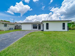 11541 NW 32nd Mnr, Sunrise, FL 33323