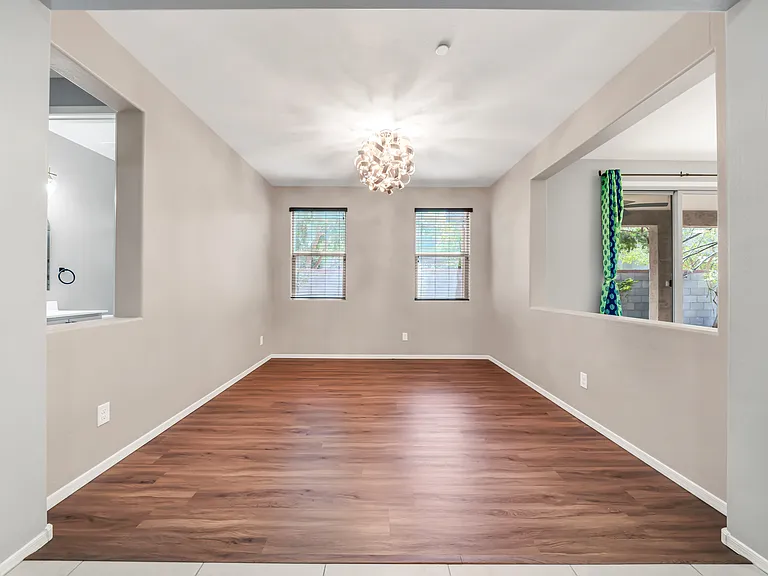 15509 N 47th St — Photo 16