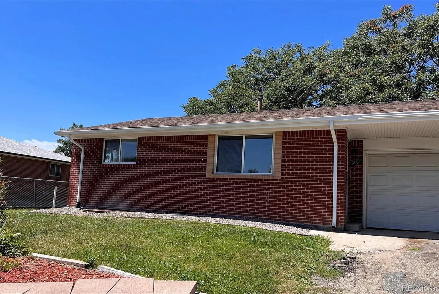 7 bed, 1680 sqft, $3,200 — Photo 1