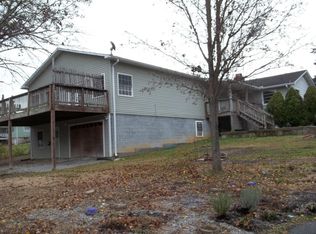 512 Pennsylvania Ave, Oak Ridge, TN 37830