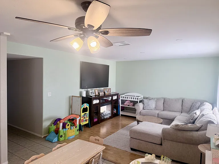 26587 Alta Ave — Photo 9