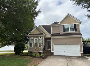717 Tallahassee Dr, Chesapeake, VA 23322