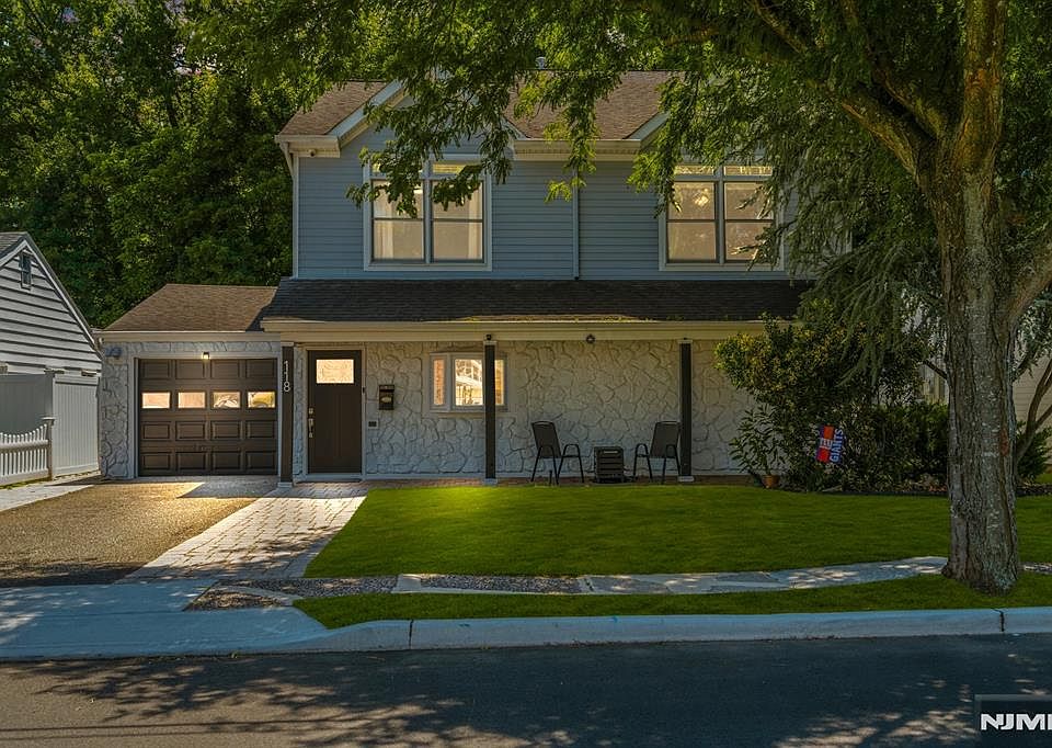 1st image of 118 Howard Avenue