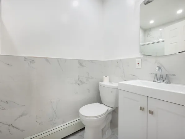 58 Laidlaw Avenue image 8 of 18